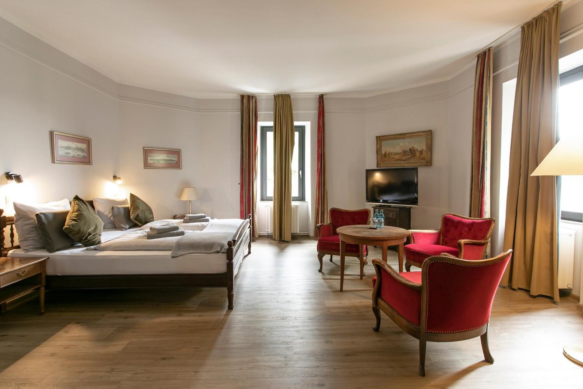 Schlosshotel Braunfels & Himmelreich Exterior foto